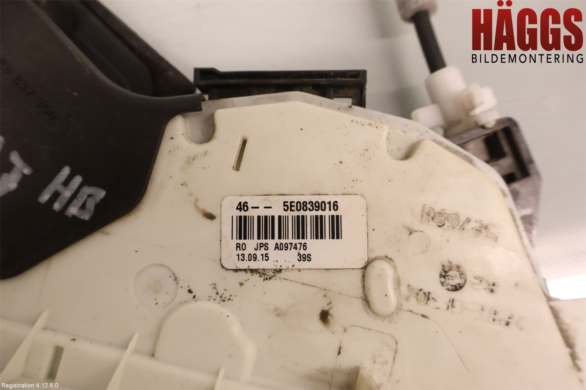 Volkswagen VW PASSAT 20-24 Låskista-Dörrlås