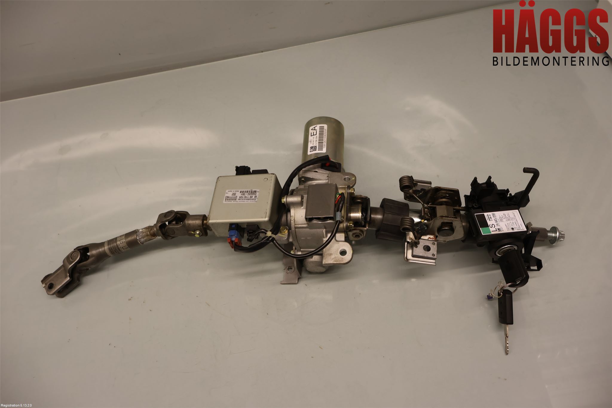 Opel CORSA C    00-06 Rattaxelagg Med Inb Servo