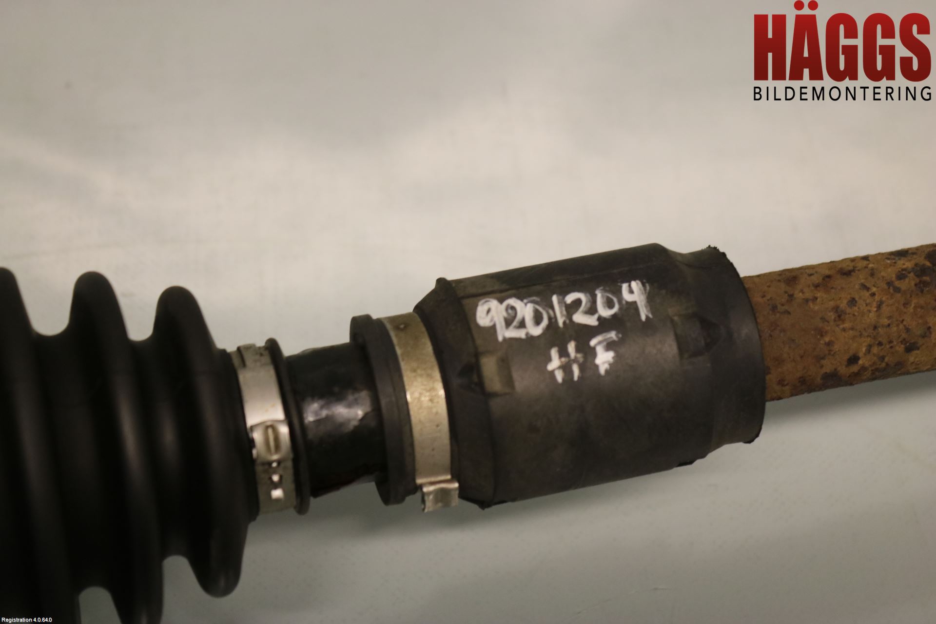 Toyota AVENSIS 98-02 Drivaxel Fram Höger