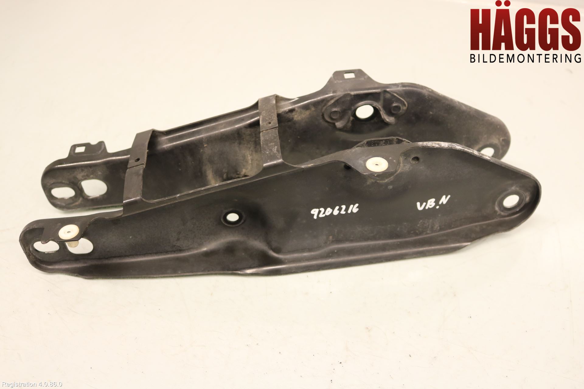 BMW 5 G30/G31/F90 17-23 Bärarm Bak Vänster