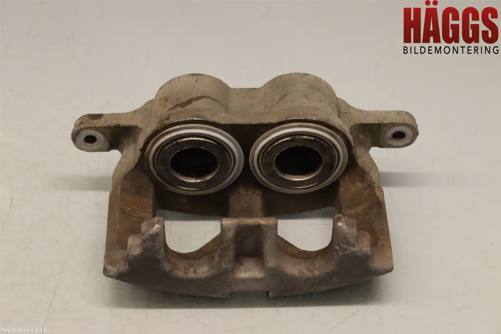 Dodge PICK UP RAM 81- Bromsok Fram Höger