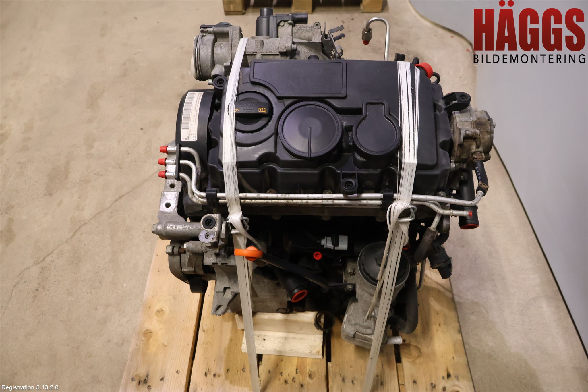 Volkswagen VW CADDY      04-10 Motor Diesel