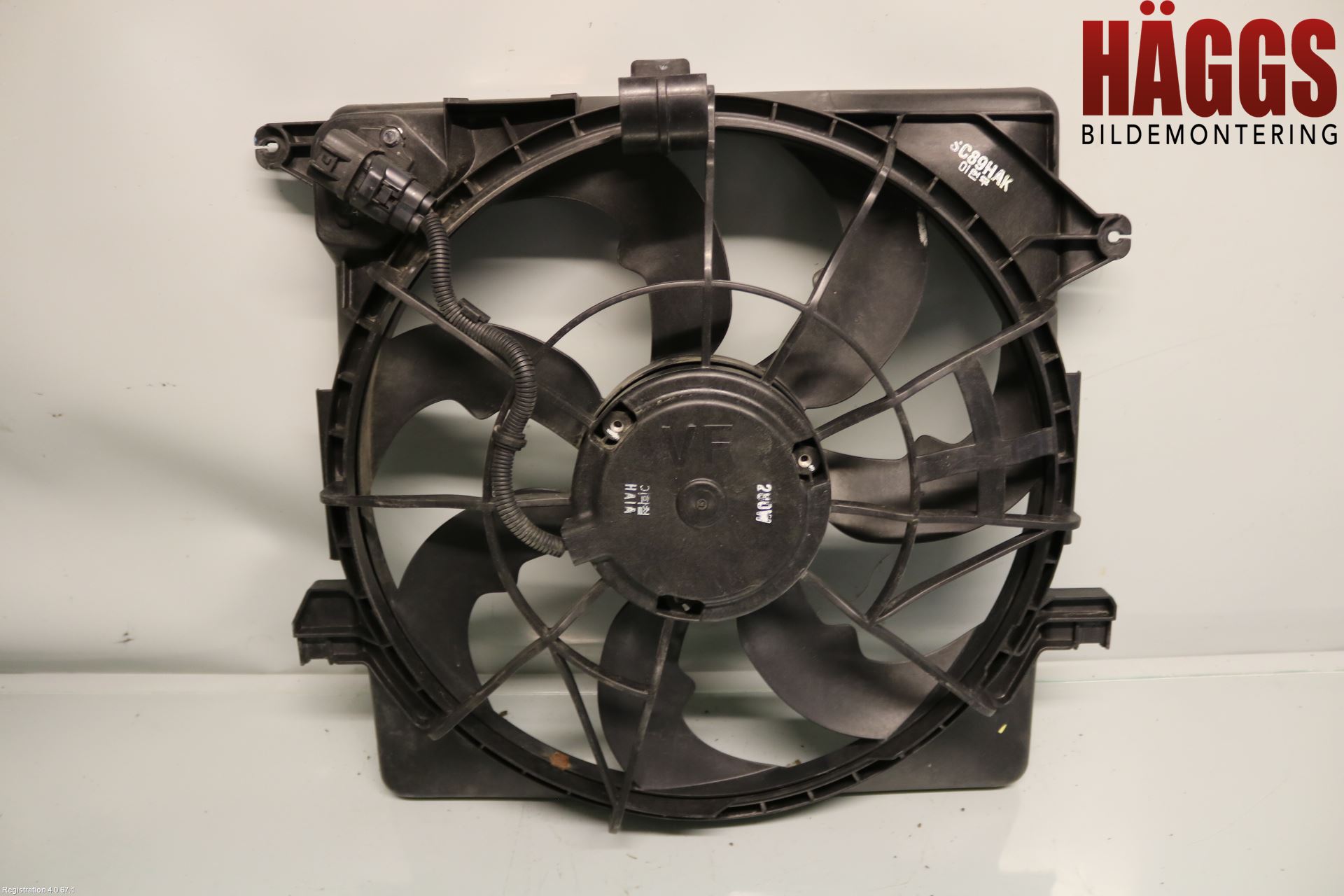 Hyundai i40 08-15 Kylfläkt El