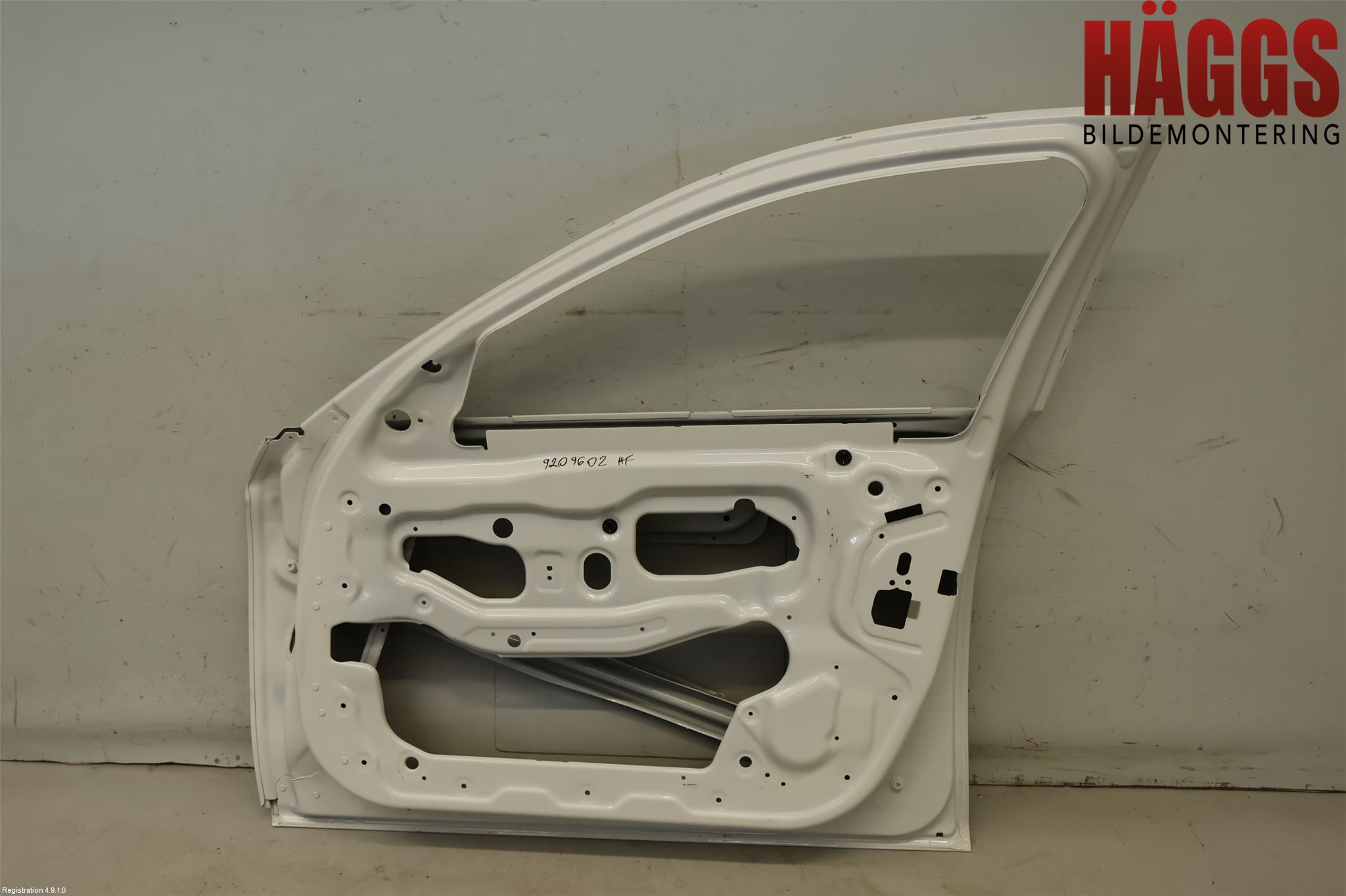 BMW 5 F10/F11/F18 09-17 Dörr Fram Höger