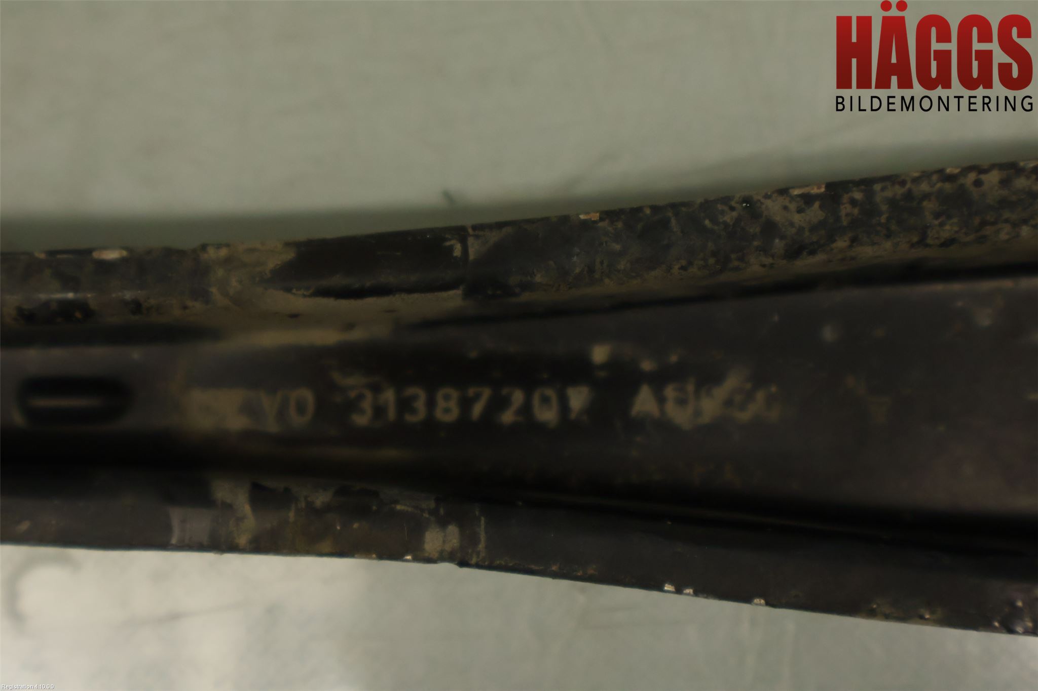 Volvo V60 19- Bärarm Bak Vä-Hö