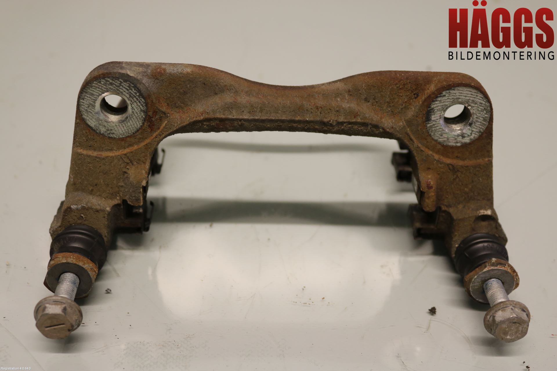 Toyota AURIS 13-19 Bromsokshållare