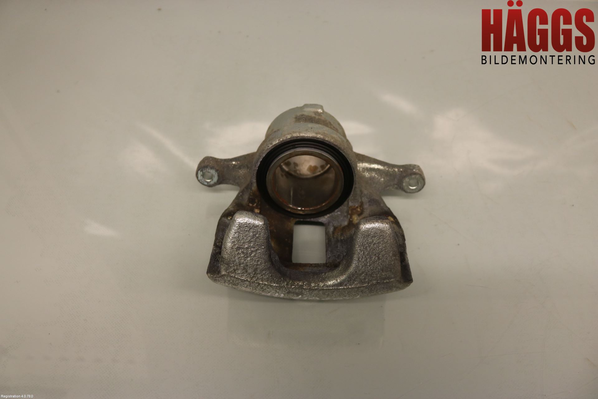 Toyota C-HR 16-23 Bromsok Fram Höger