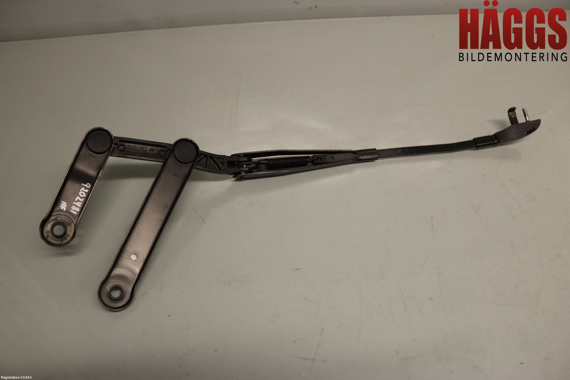 Porsche CAYENNE 03- Torkararm Armar Vindruta