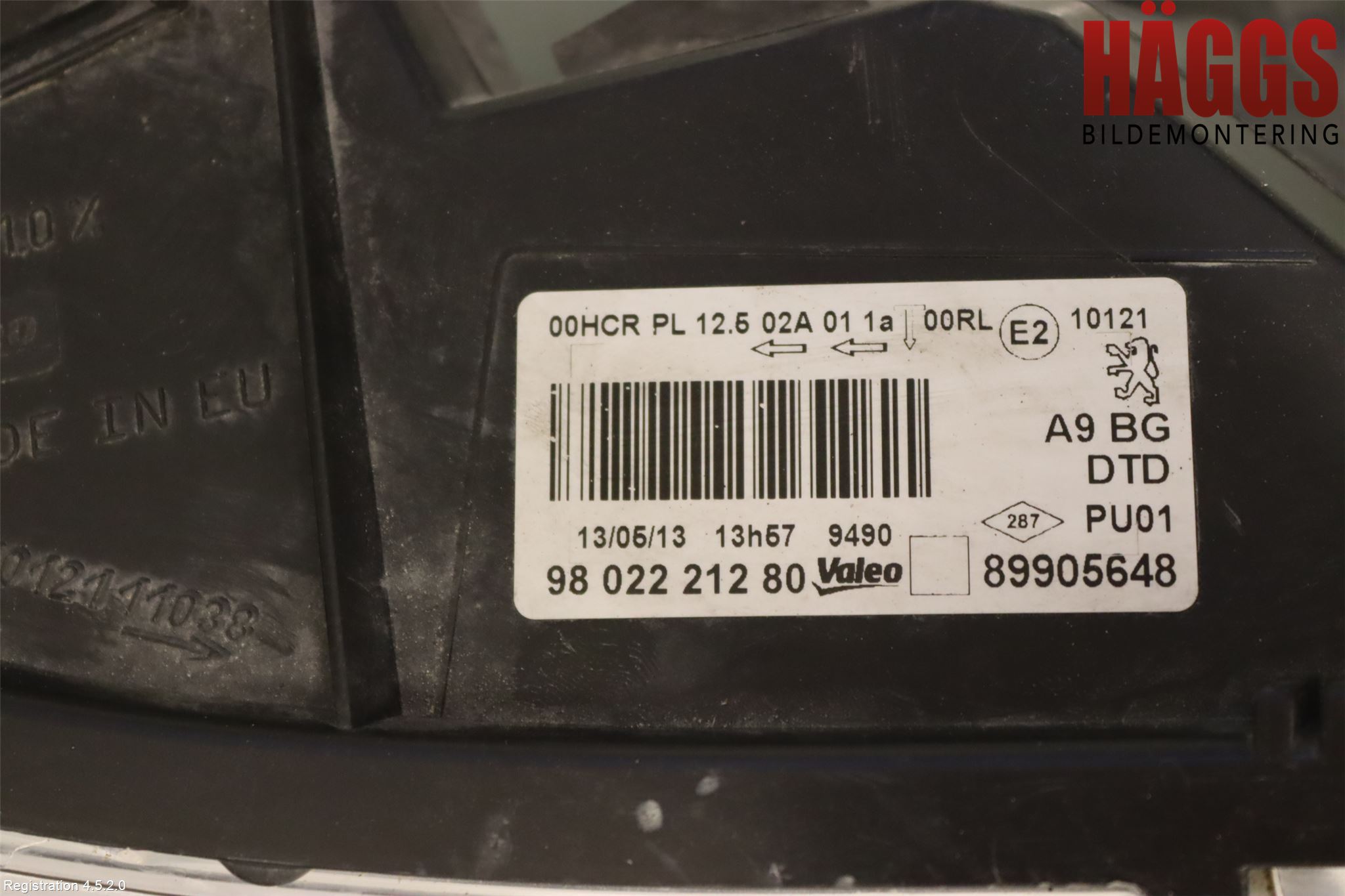 Peugeot 208 12-15 Strålkastare Höger