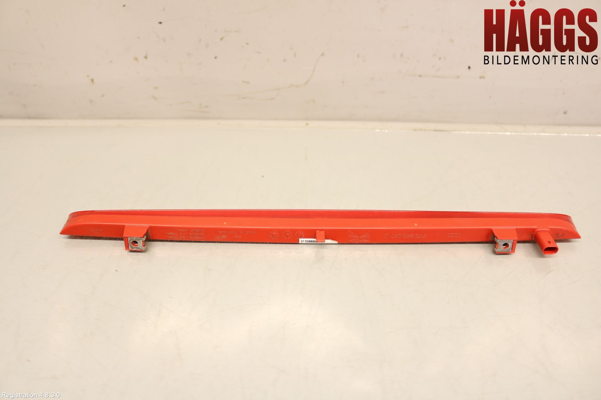 Audi Q4 E-TRON FZ 22- Bromsljus Bakruta