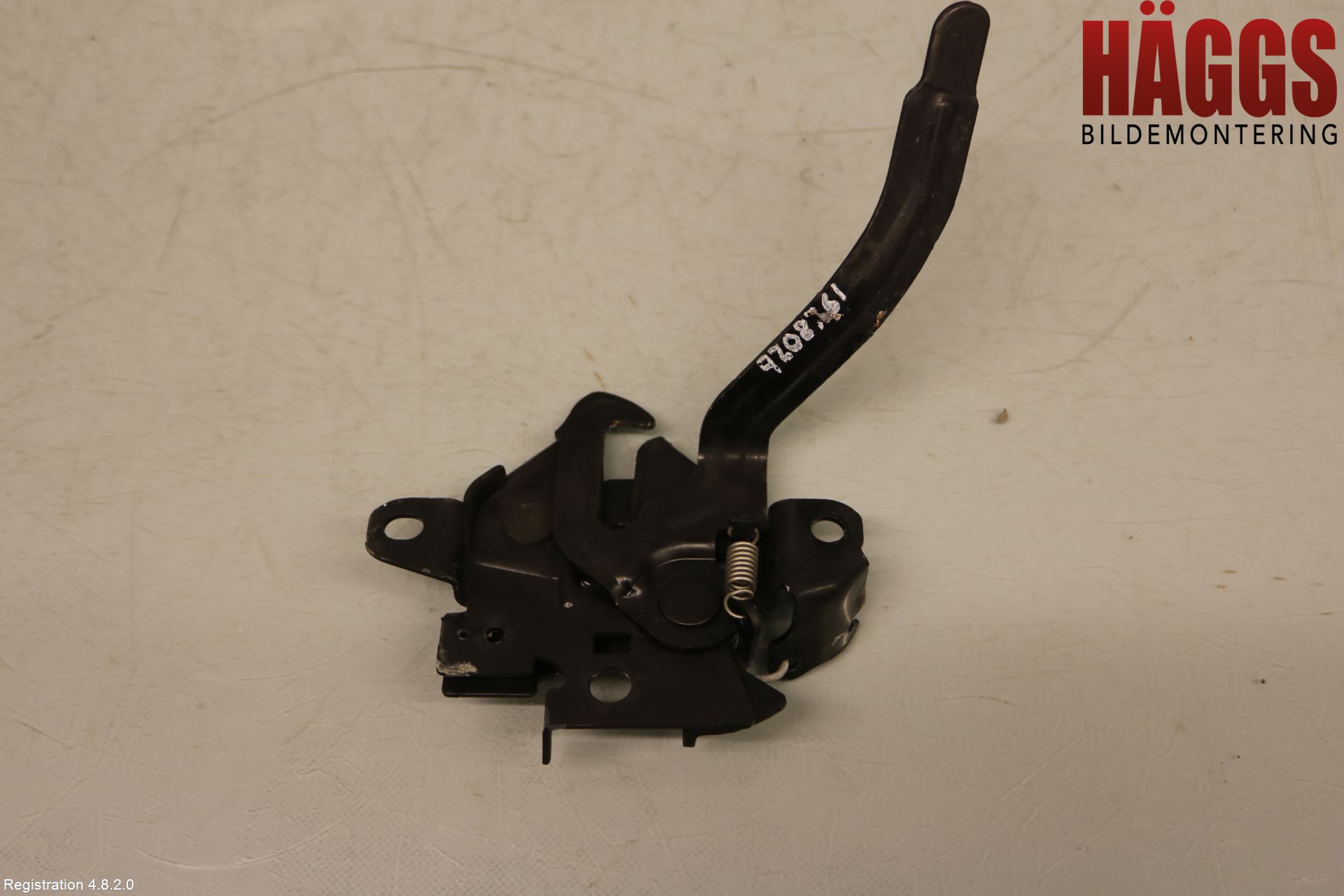 Toyota VERSO 09-18 Huvlås