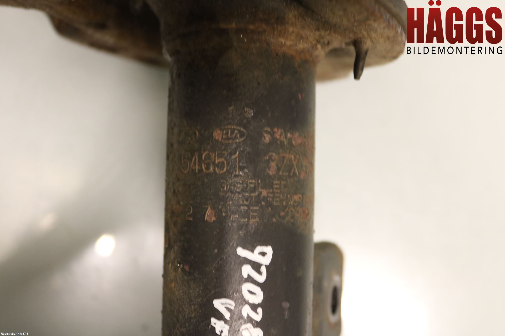 Hyundai i40 08-15 Fjäderben Fram Vänster