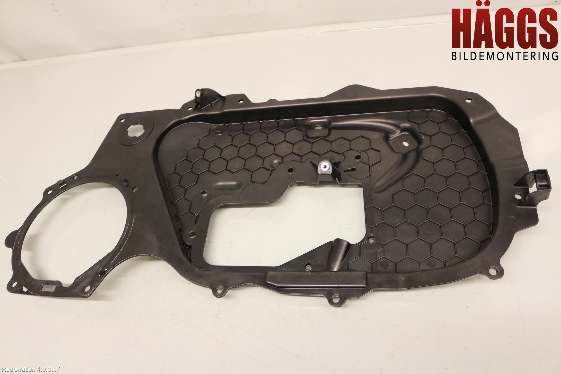 Tesla MODEL 3 17- Fönsterhissmekanism