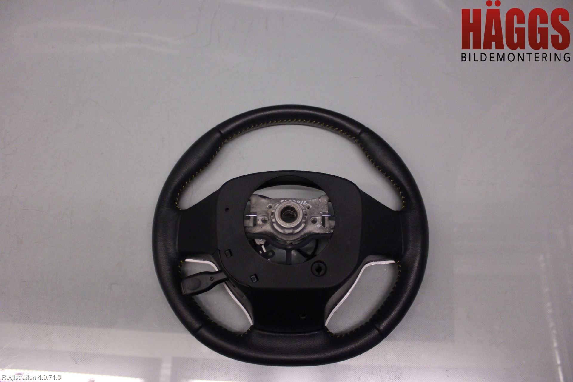 Toyota YARIS XP130 12-14 Ratt
