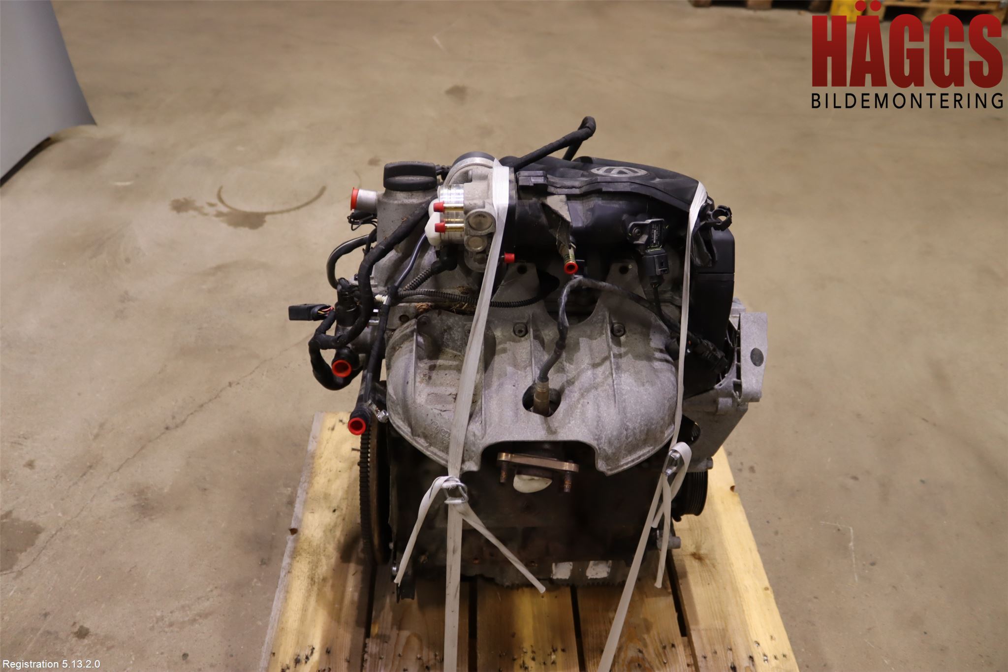 Volkswagen VW CADDY      04-10 Motor Bensin