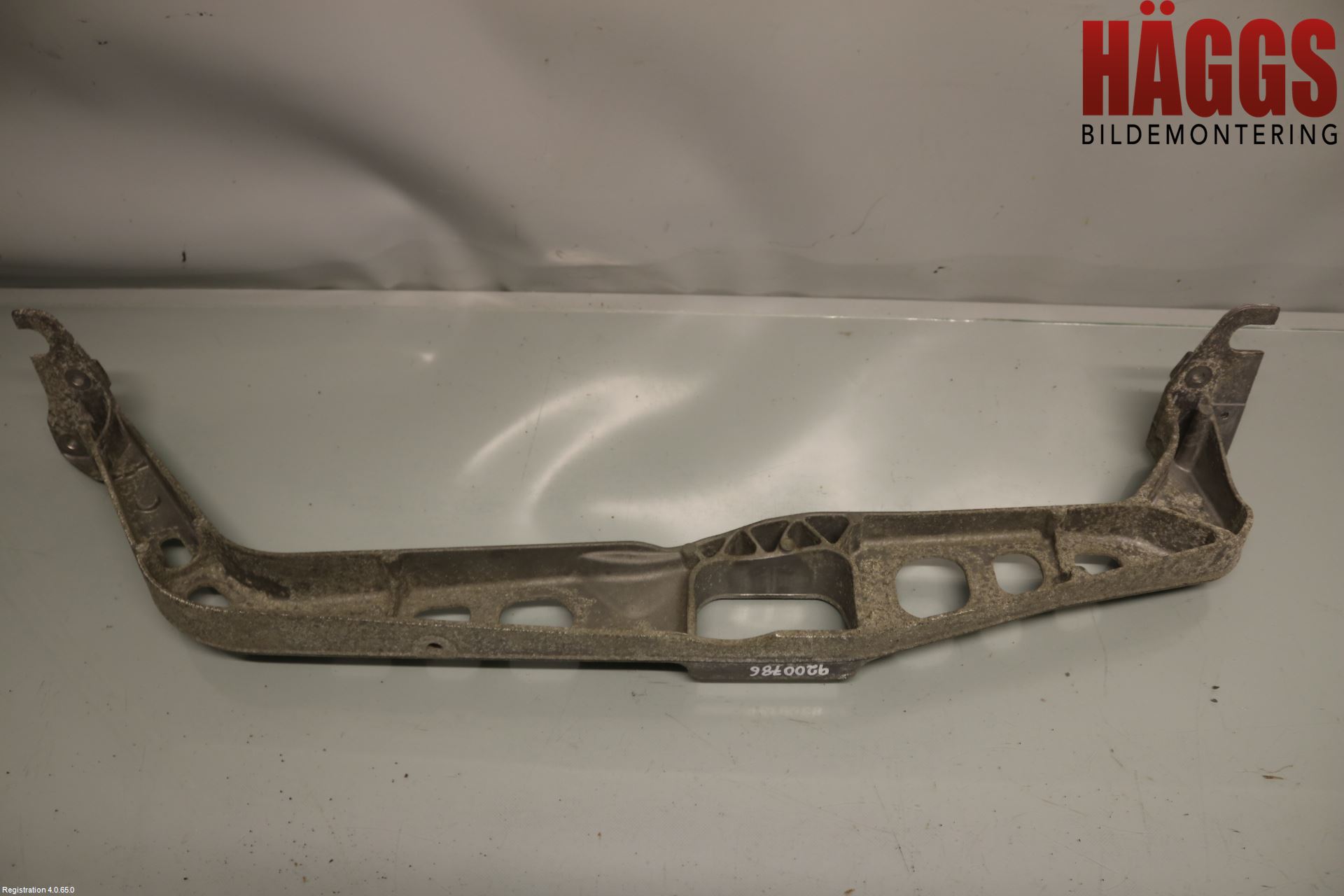 Audi A4/S4 08-11 Motorbalk