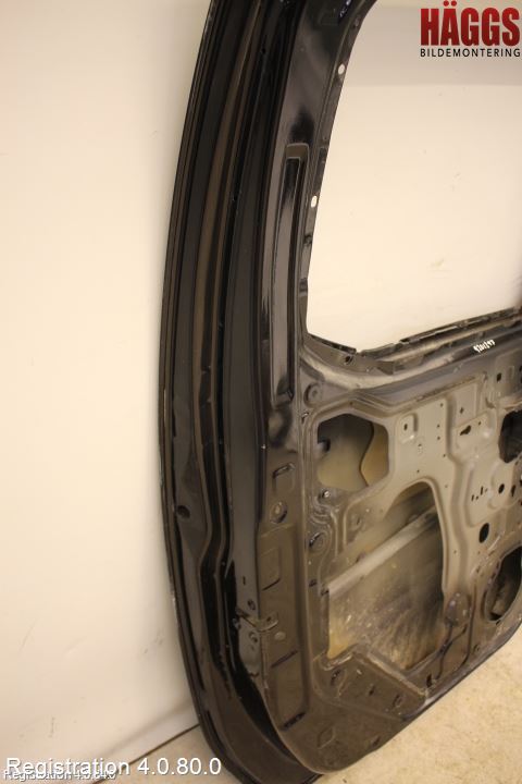 Nissan NAVARA 05-16 Dörr Bak Vänster