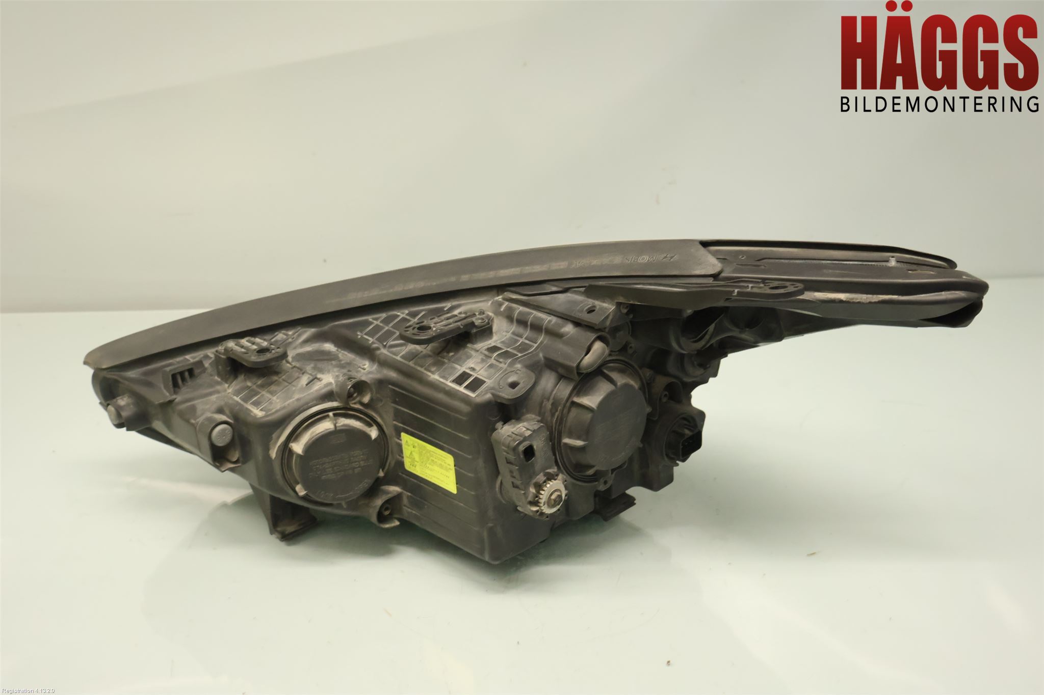 Hyundai SANTA FE 13-18 Strålkastare Höger