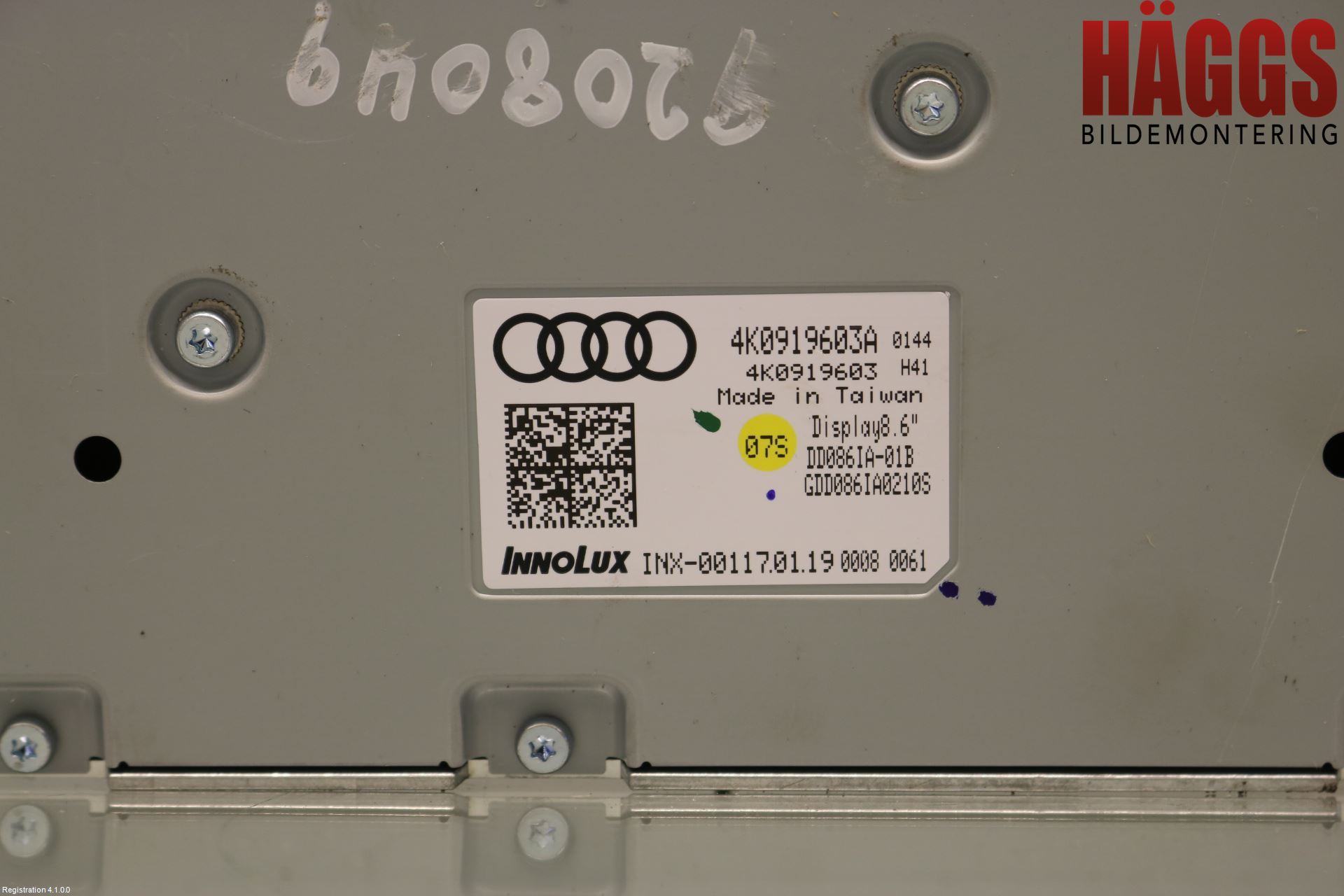 Audi A6 F2/C8 19- Bildskärm