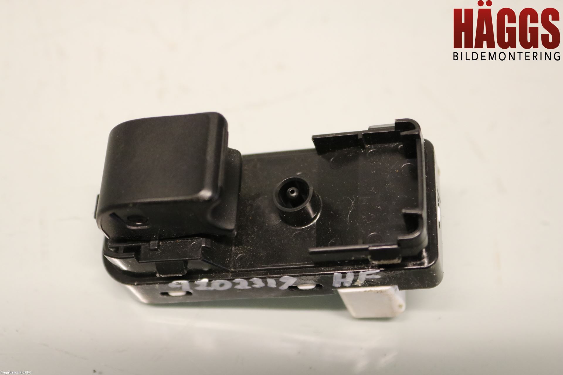 Mazda CX-3 Strömställare Elhiss