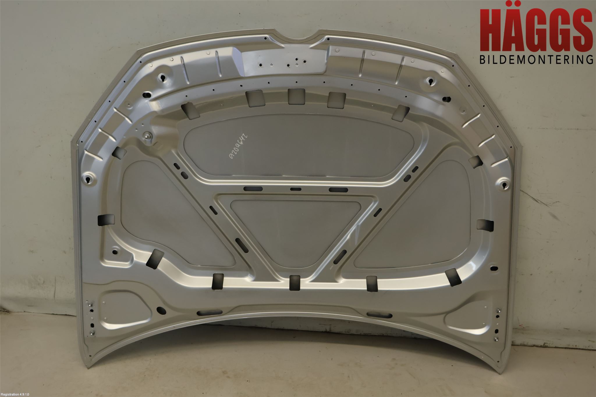 Volkswagen VW GOLF VI 09-13 Huv Fram