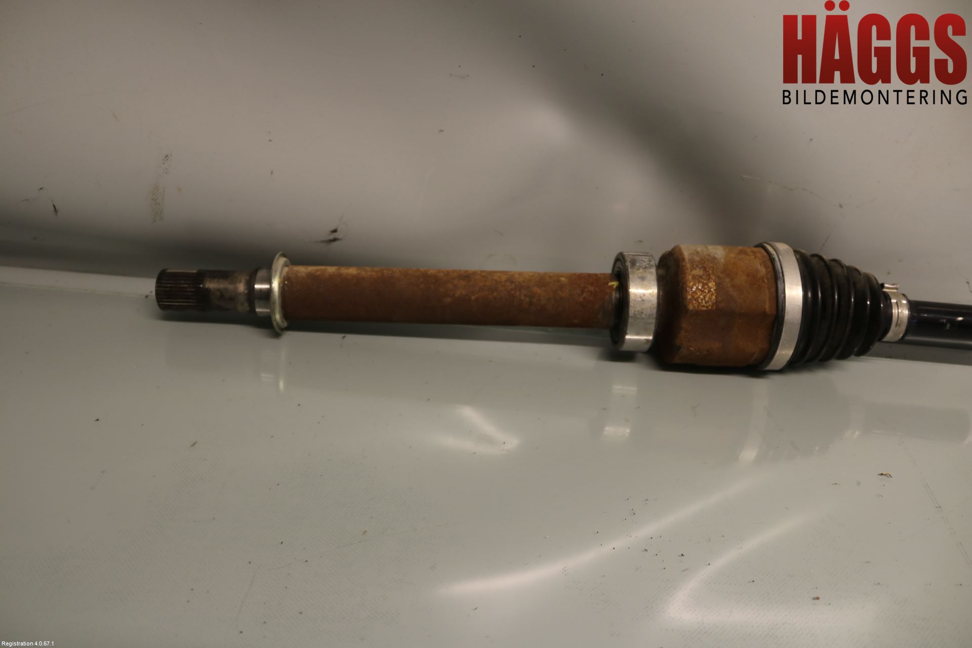 Renault KANGOO II 08-14 Drivaxel Fram Höger