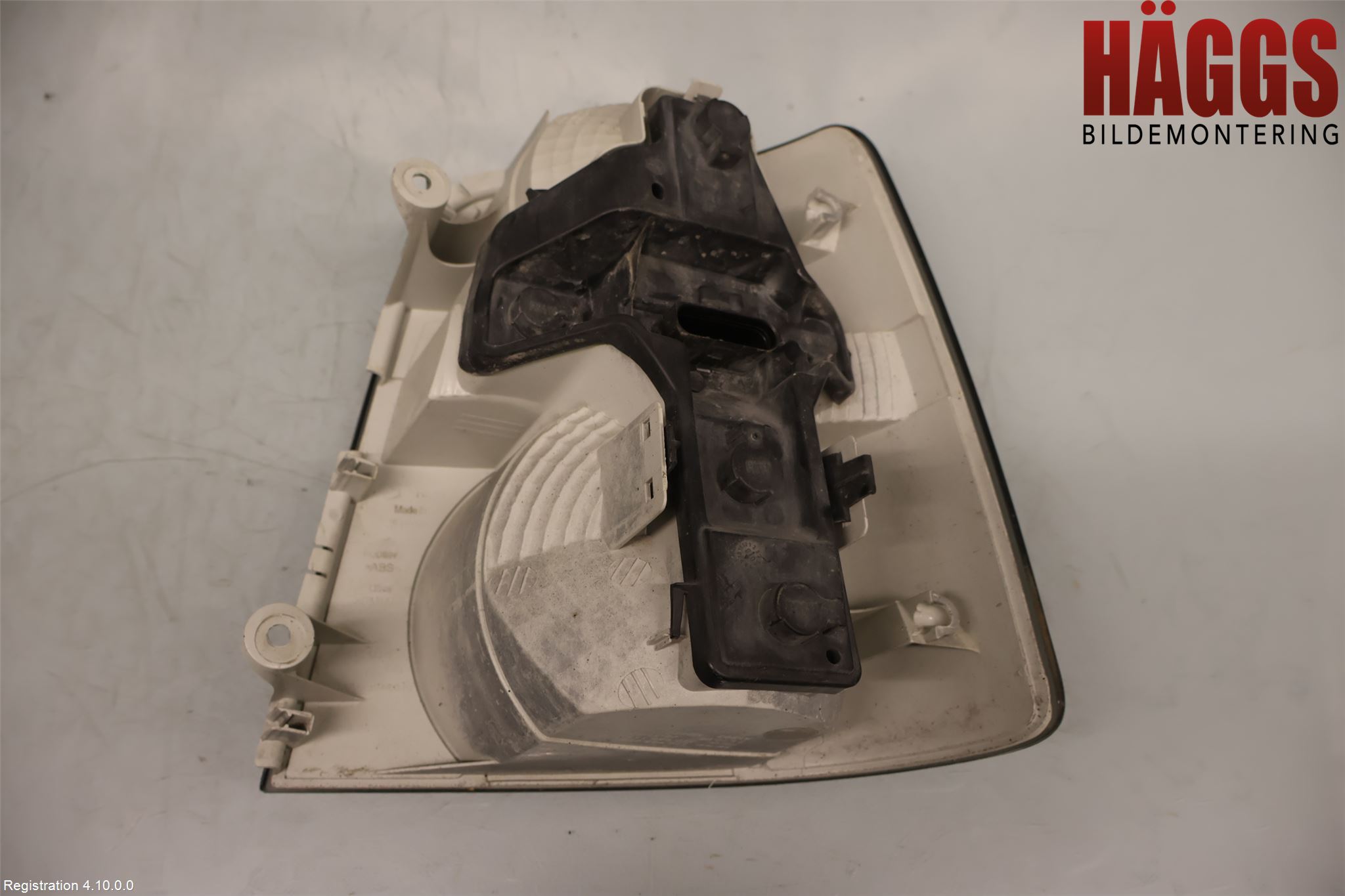 Volkswagen VW TOURAN 03-10 Bakljus Vänster
