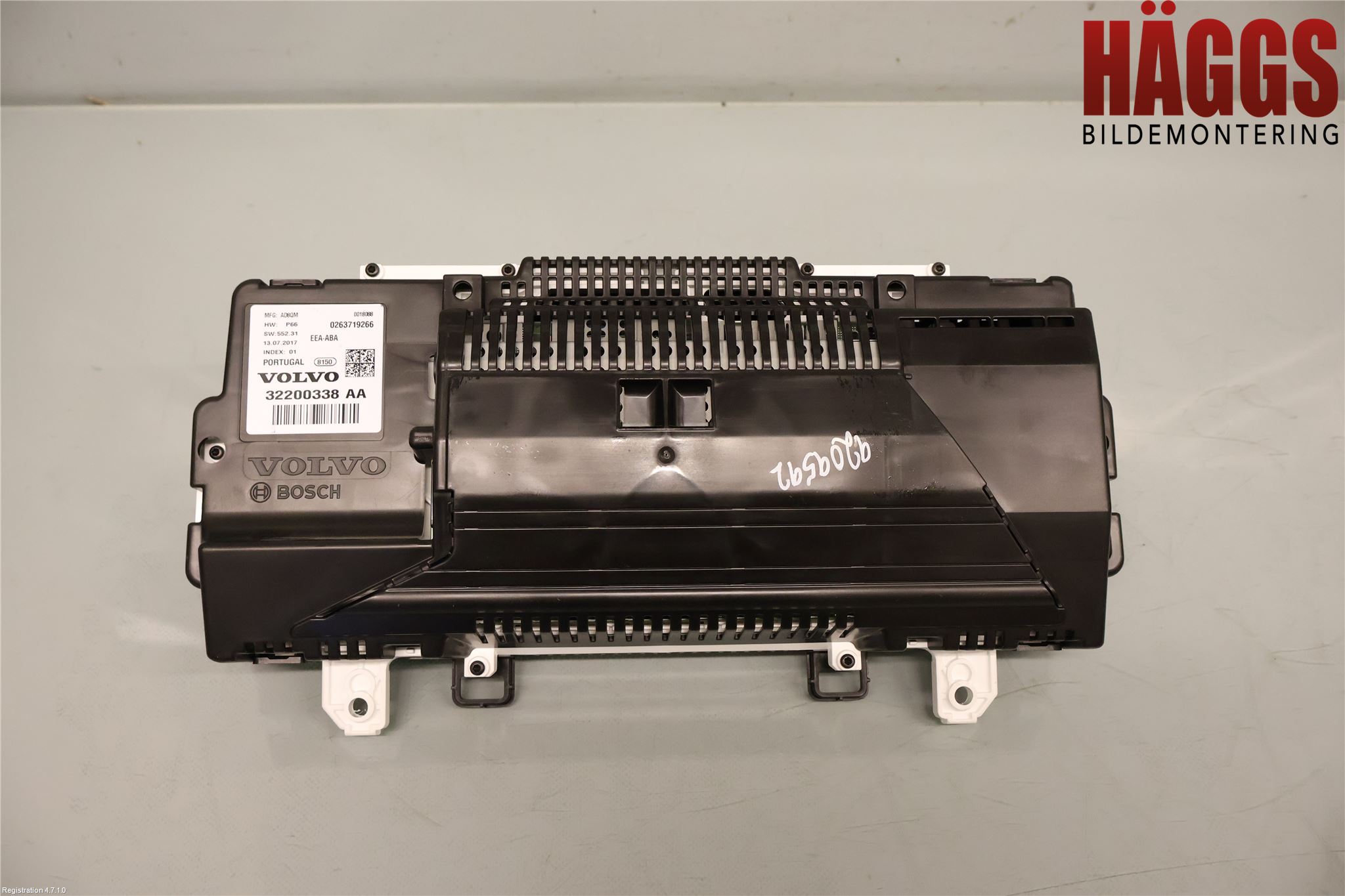 Volvo V90 17->> Instrument Komb