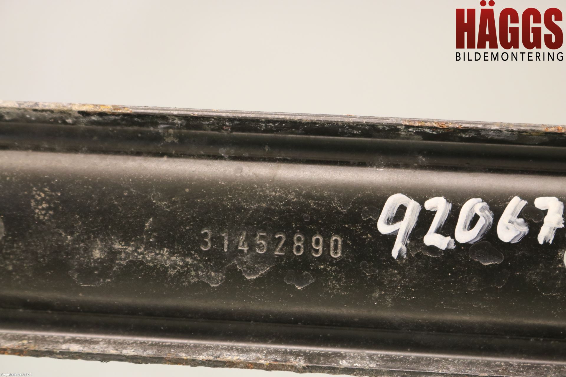 Volvo V90 17->> Bränsletanksband