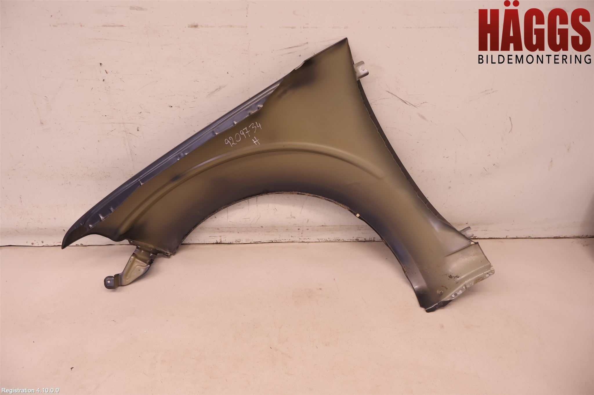 Nissan NAVARA 05-16 Skärm Fram Höger