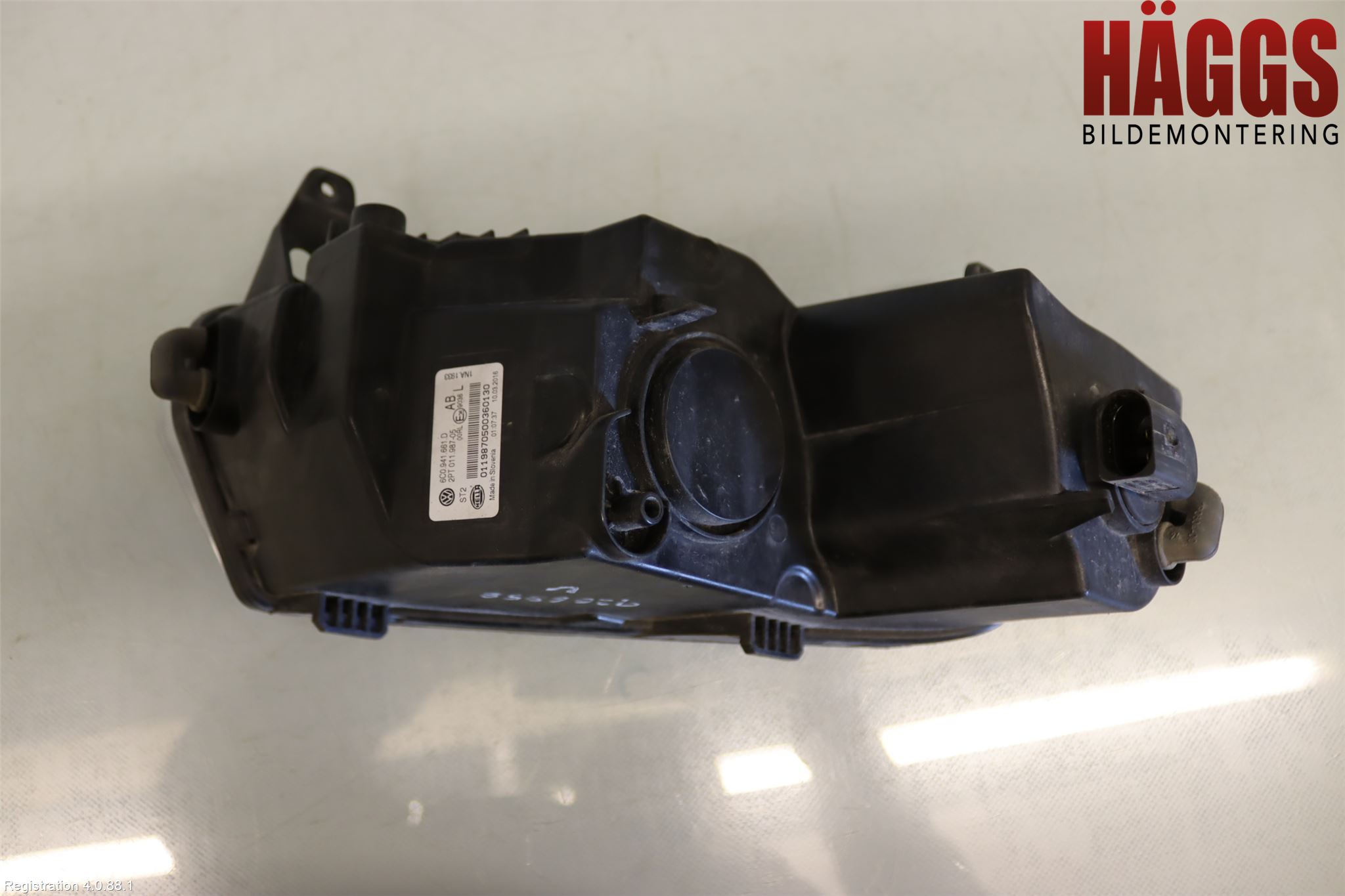 Volkswagen VW POLO 10-17 Dimljus-Varselljus Fram