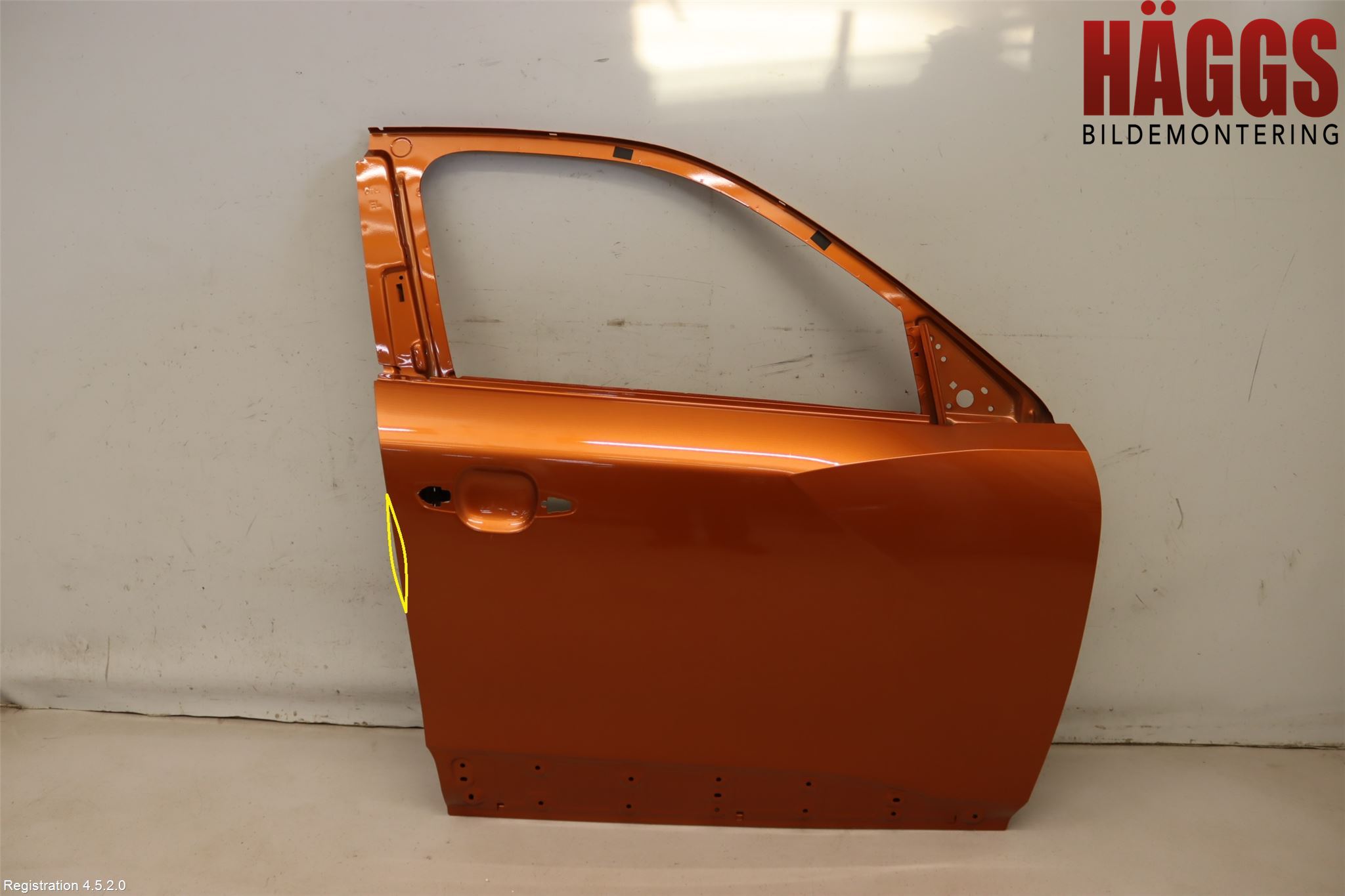 Peugeot 2008/E-2008 20- Dörr Fram Höger
