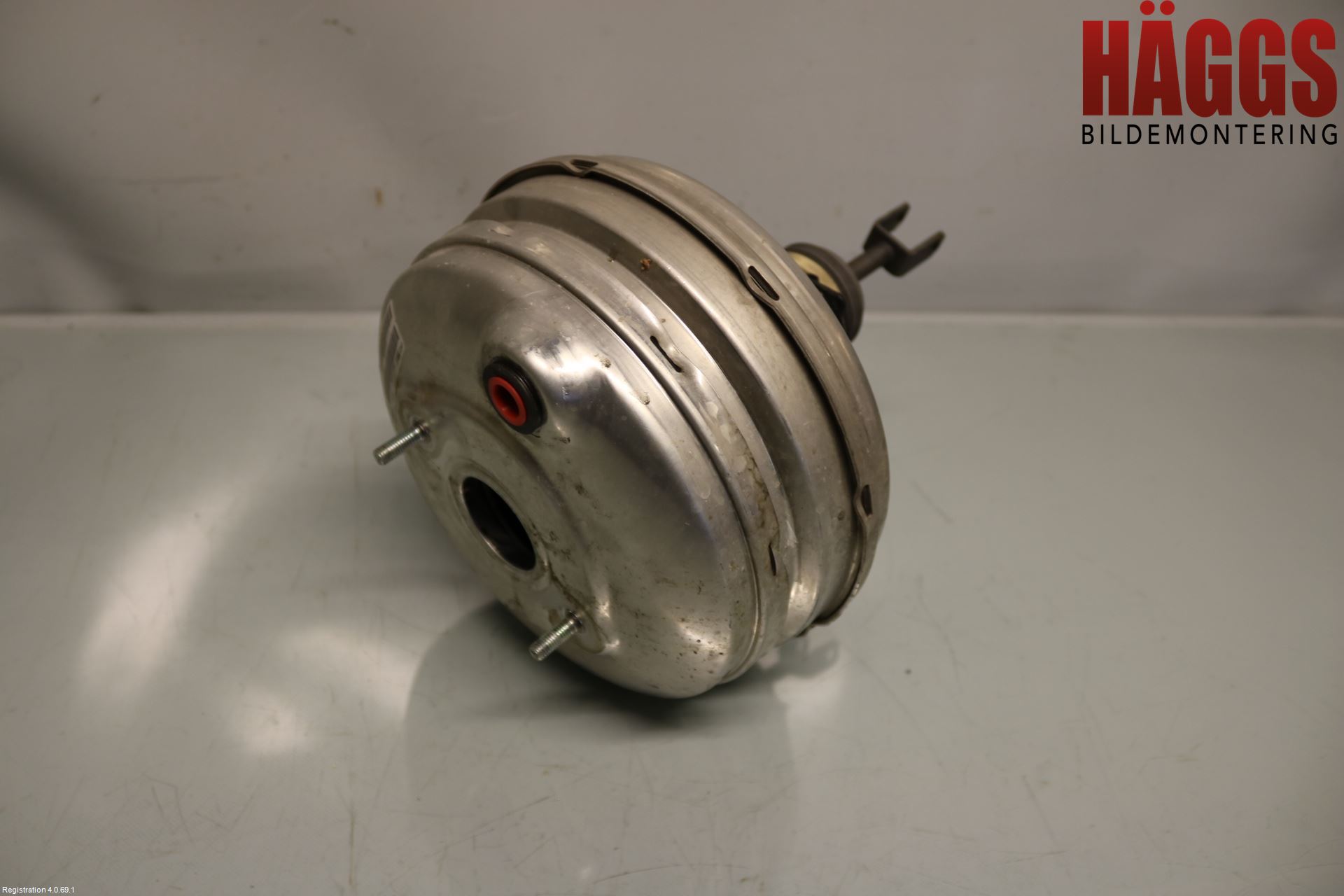 BMW 5 F10/F11/F18 09-17 Bromsservo