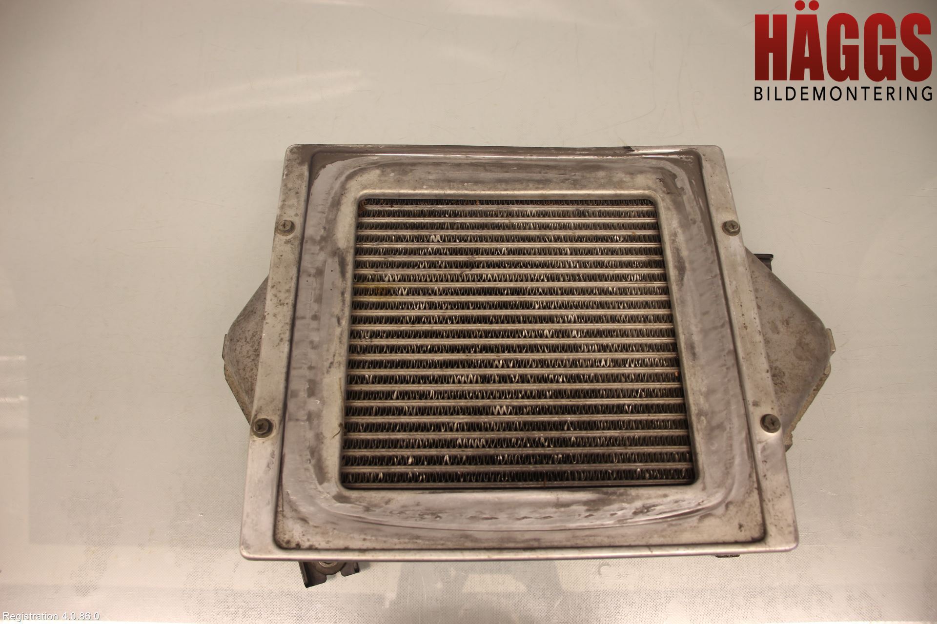 Nissan NAVARA 98-05 Laddluft-Intercooler Kyl