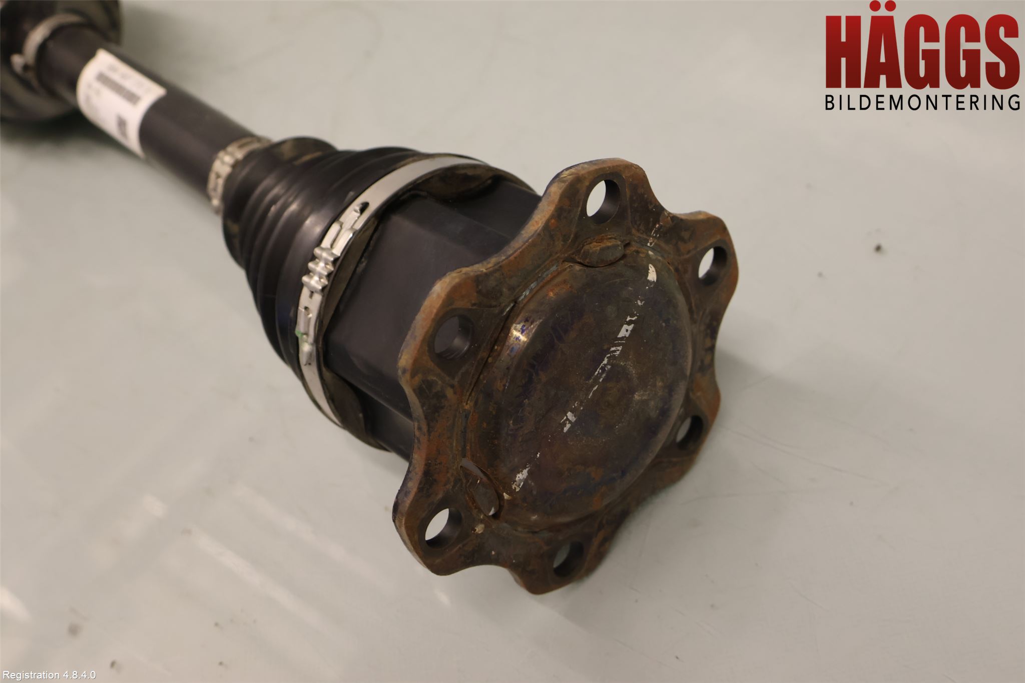 Audi Q5/SQ5 17- Drivaxel Fram Höger