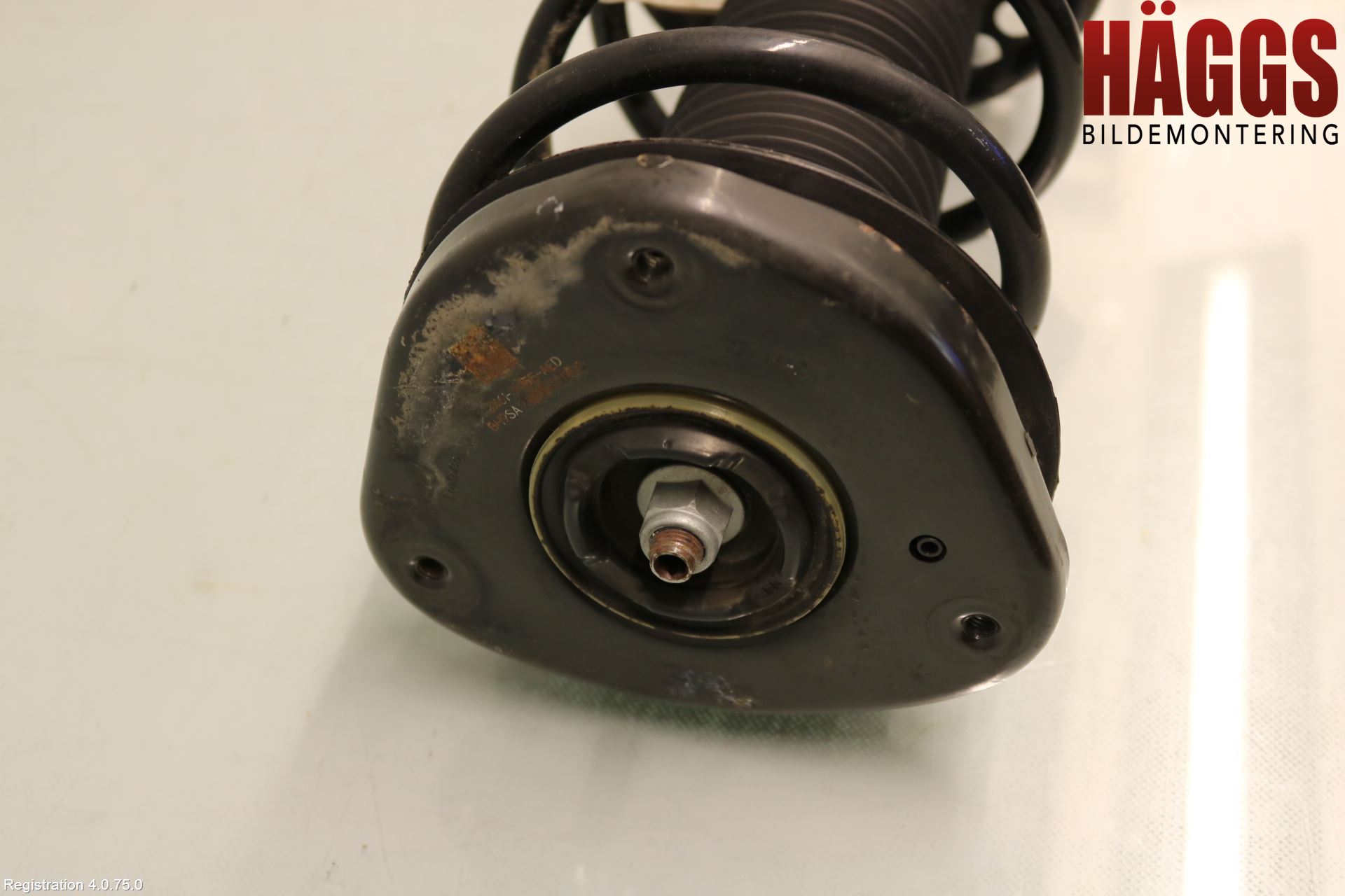 Ford FOCUS 19- Fjäderben Fram Höger