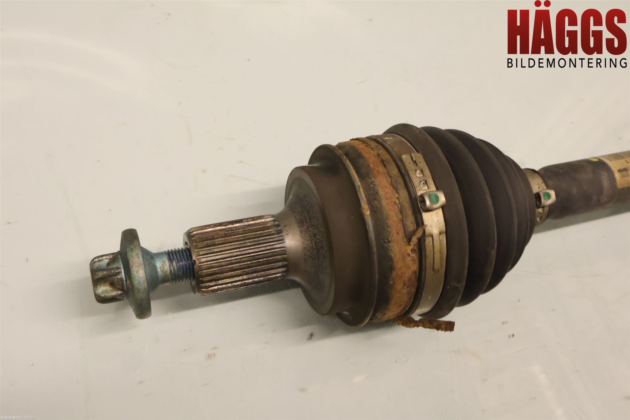 Mercedes-Benz MB C-KLASS (W205) 14-21 Drivaxel Fram Höger