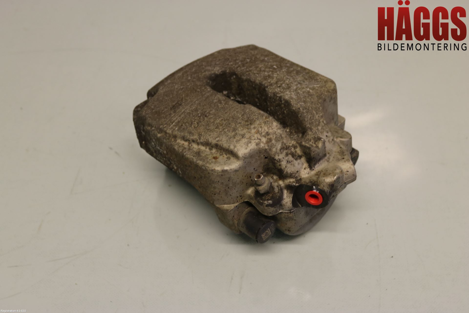 BMW 5 F10/F11/F18 09-17 Bromsok Fram Höger