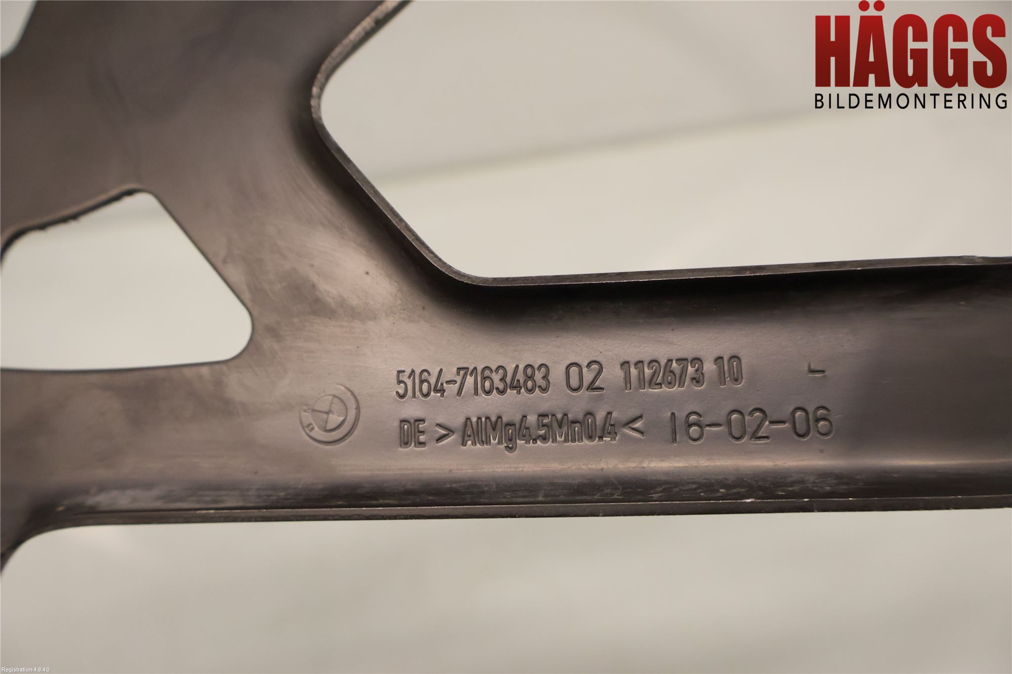 BMW 5 E60/61 Sed/Tou 02-10 Frontplåt