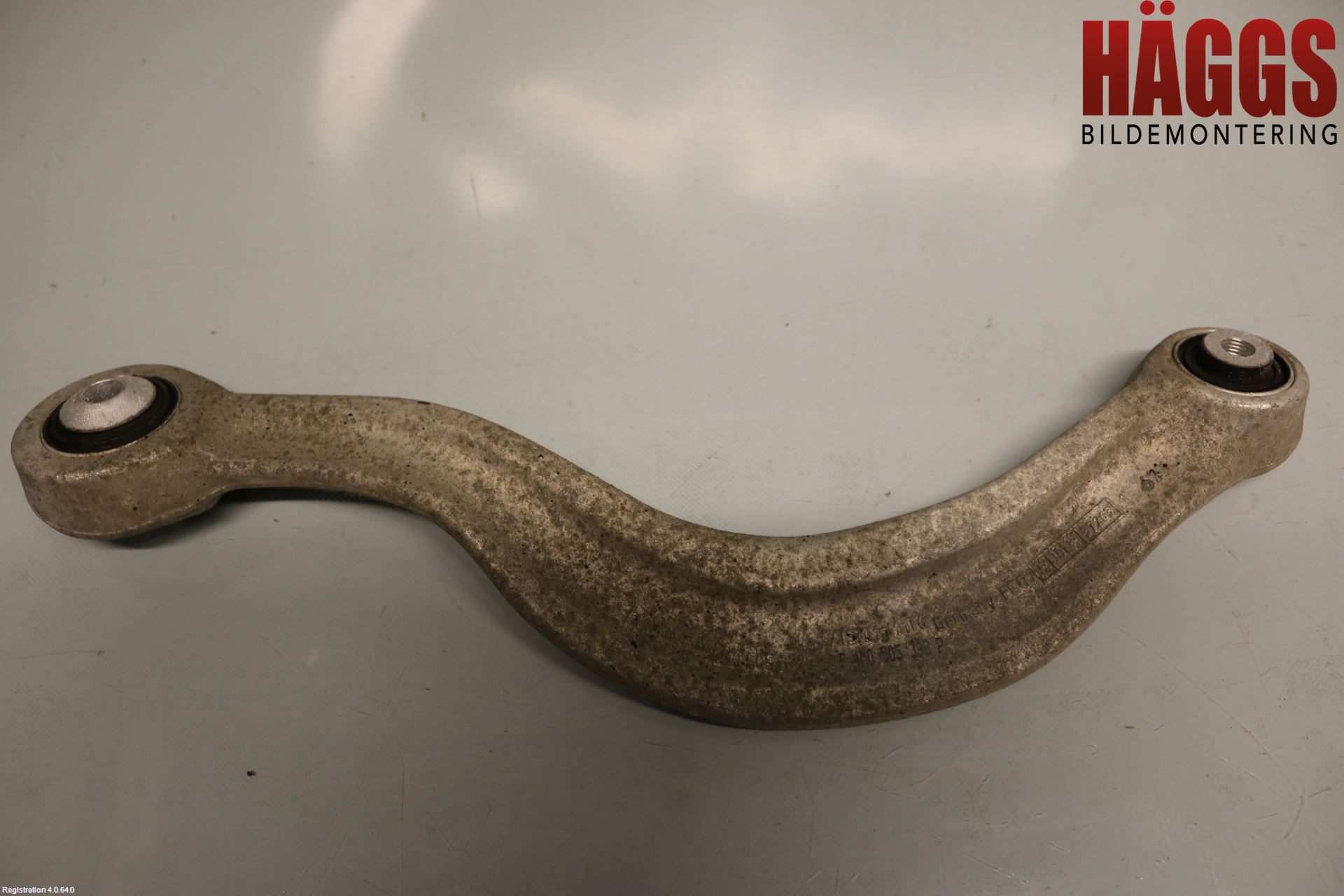 Volkswagen VW TOUAREG CR 18- Bärarm Bak Höger