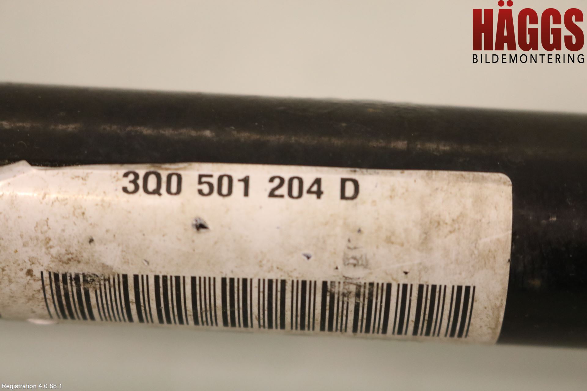 Volkswagen VW TIGUAN 16-24 Drivaxel Bak Höger
