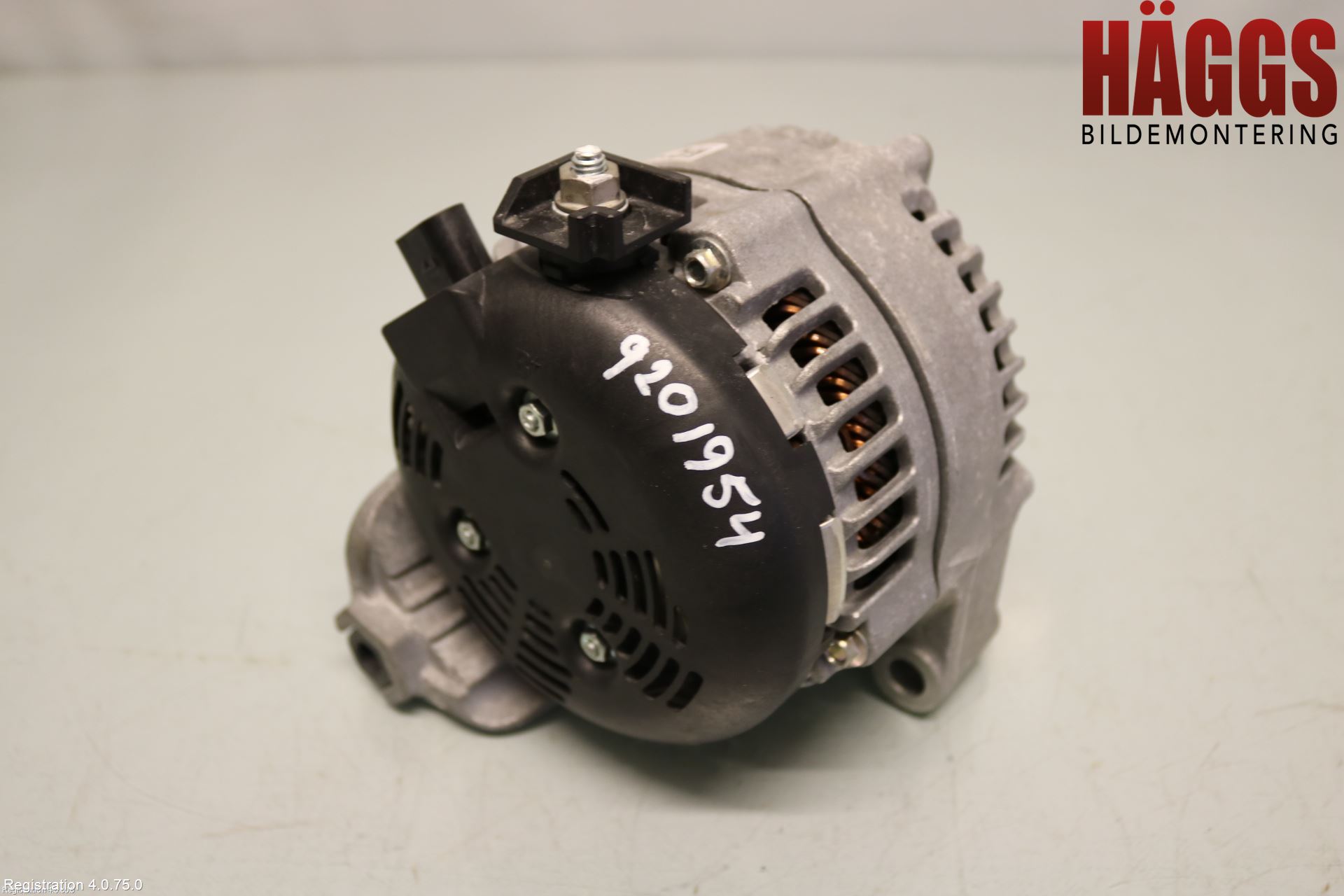 Mini COUNTRYMAN F60 17-23 Generator
