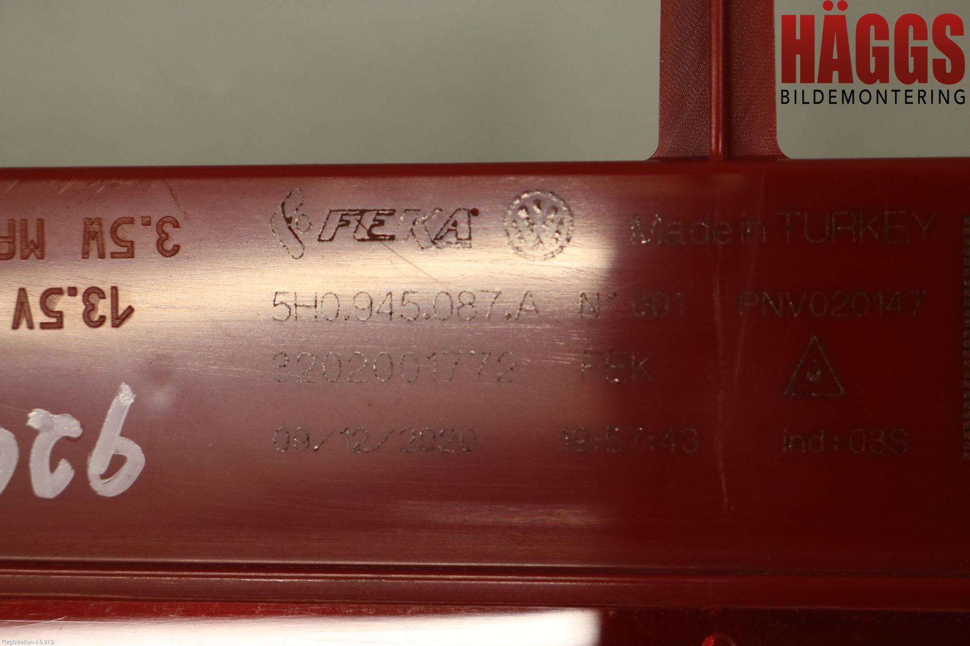 Volkswagen VW ID.4 21- Bromsljus Bakruta