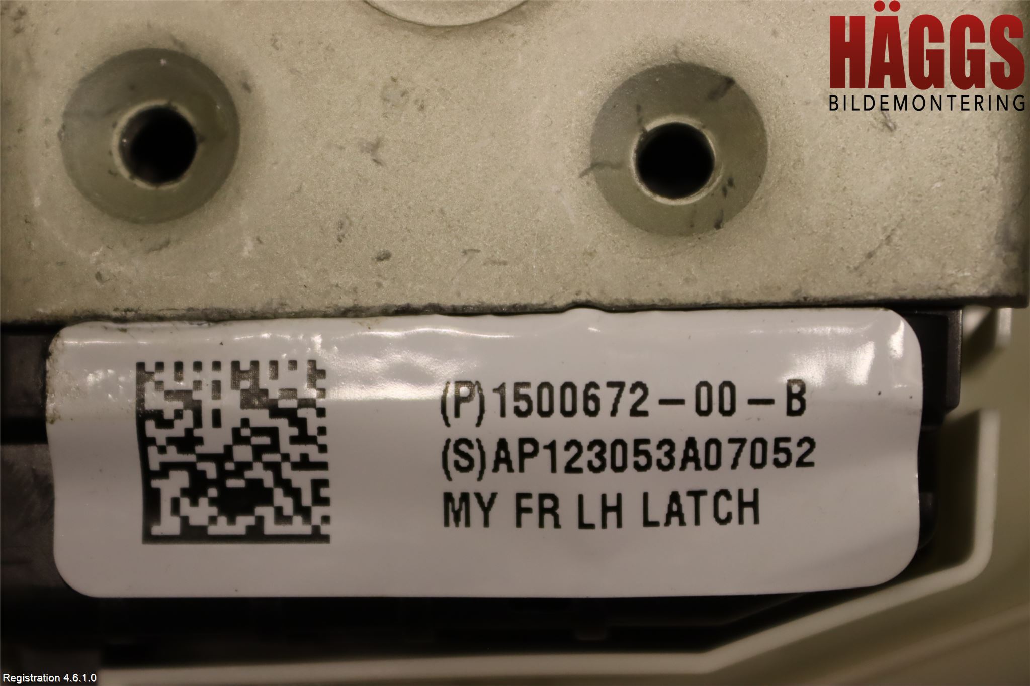 Tesla MODEL Y 21- Låskista-Dörrlås