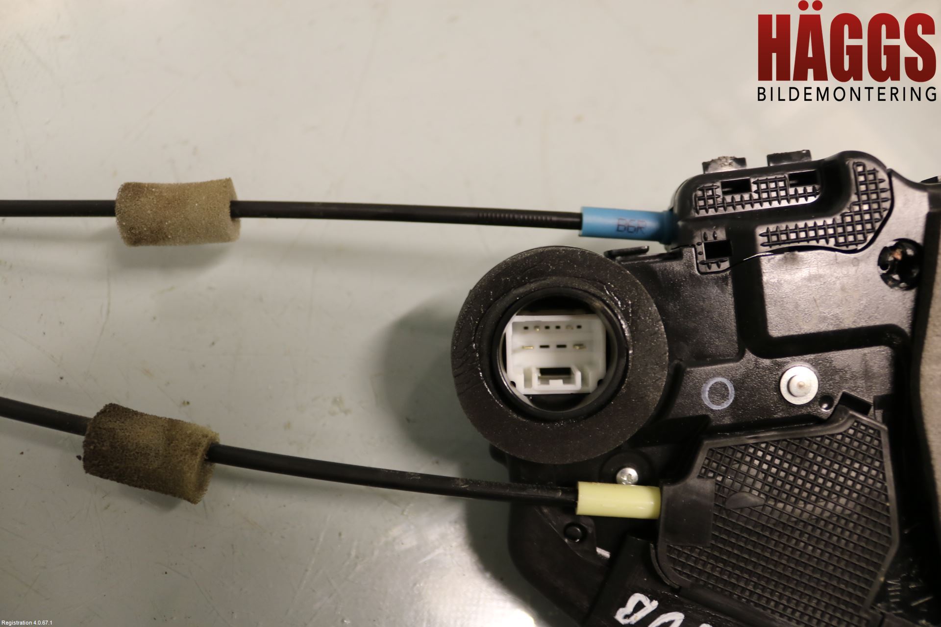 Toyota RAV4 13-18 Låskista-Dörrlås