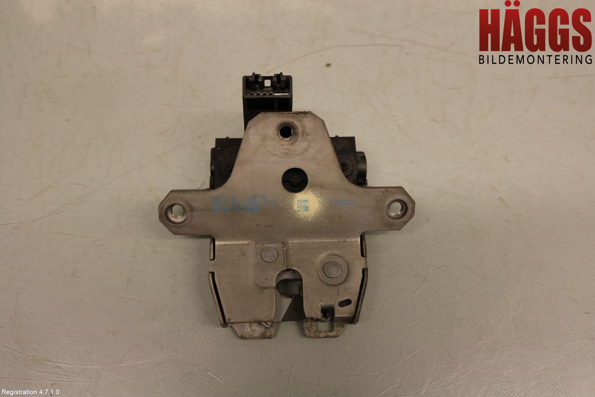 Ford FOCUS 08-11 Låskista Baklucka