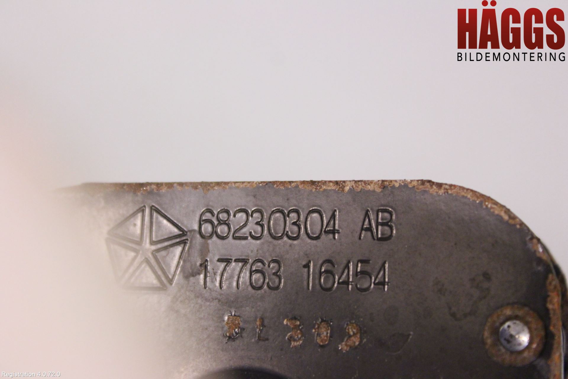 Dodge PICK UP RAM 81- Reservhjulshållare