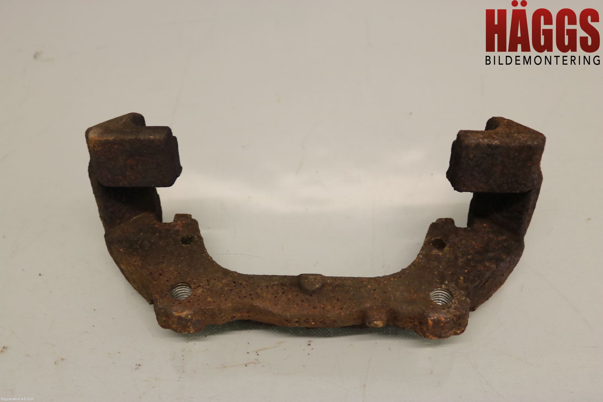 Volvo XC60 09-13 Bromsokshållare