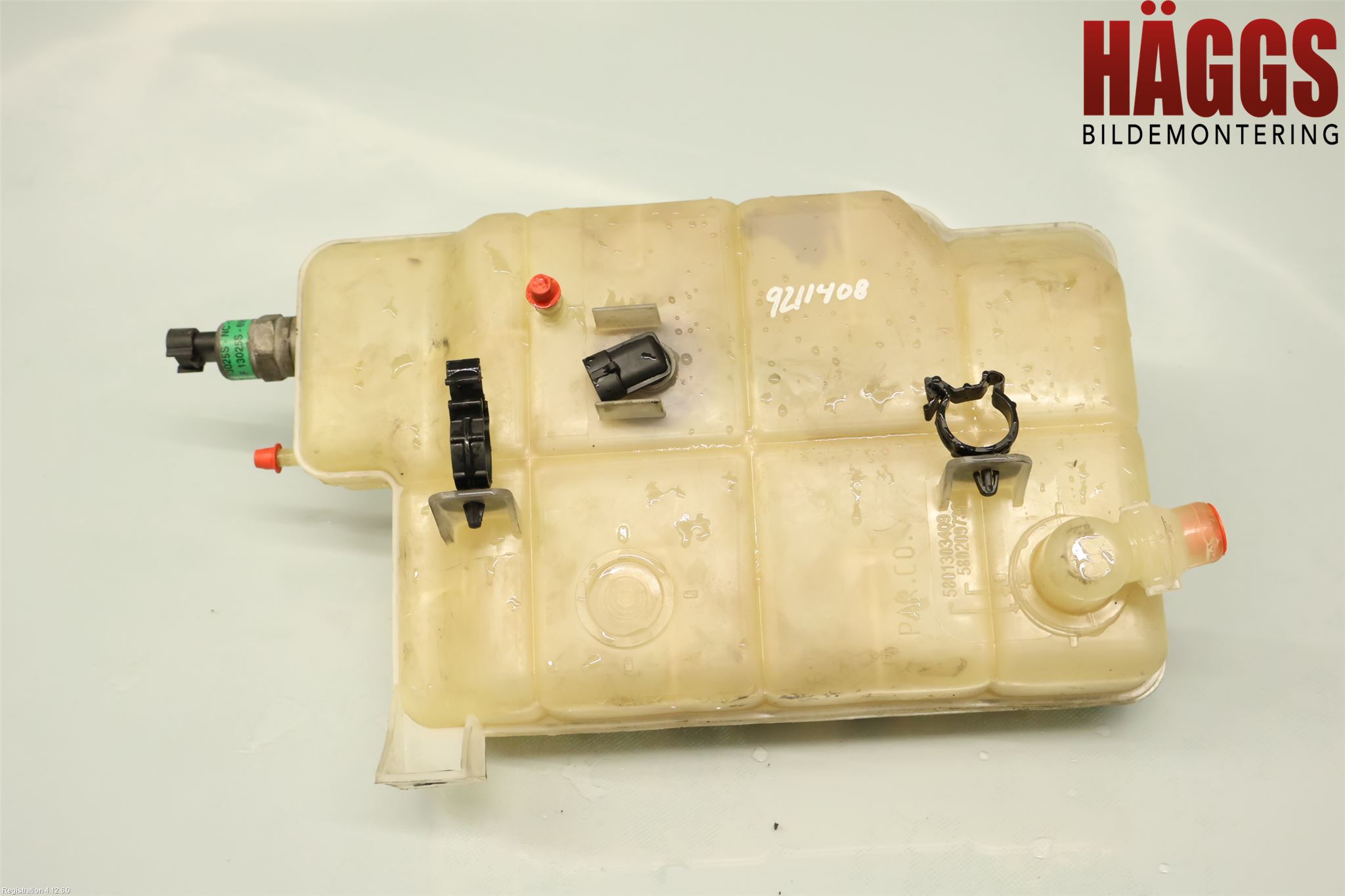 Iveco DAILY 14->> Expansionstank