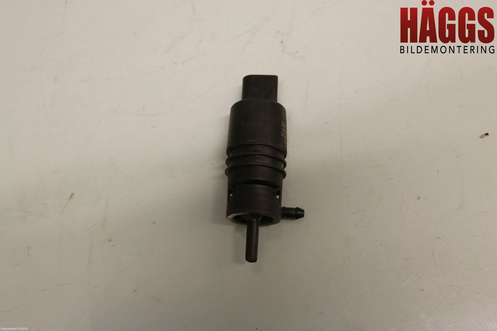Mercedes-Benz MB SPRINTER (W906) 06-18 Spolarpump Vindruta